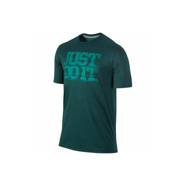 pánské_tričko_nike_legend5.jpg