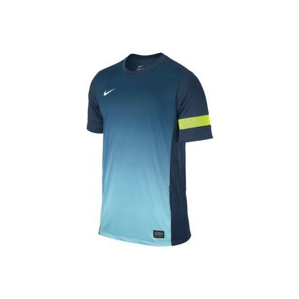 tricko_nike_13.jpg